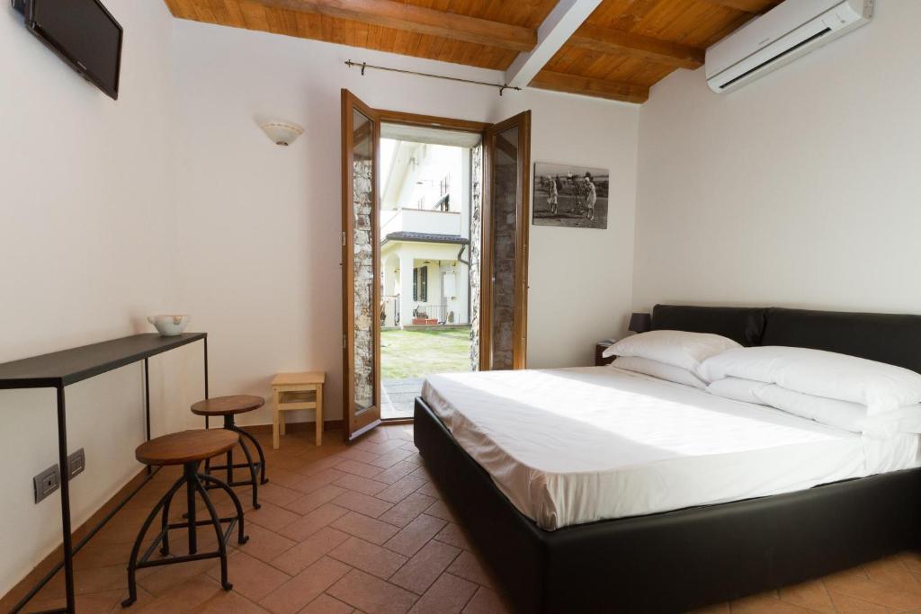 לינה וארוחת בוקר סנטו סטפאנו די מאגרה Il Casale Del Giglio מראה חיצוני תמונה