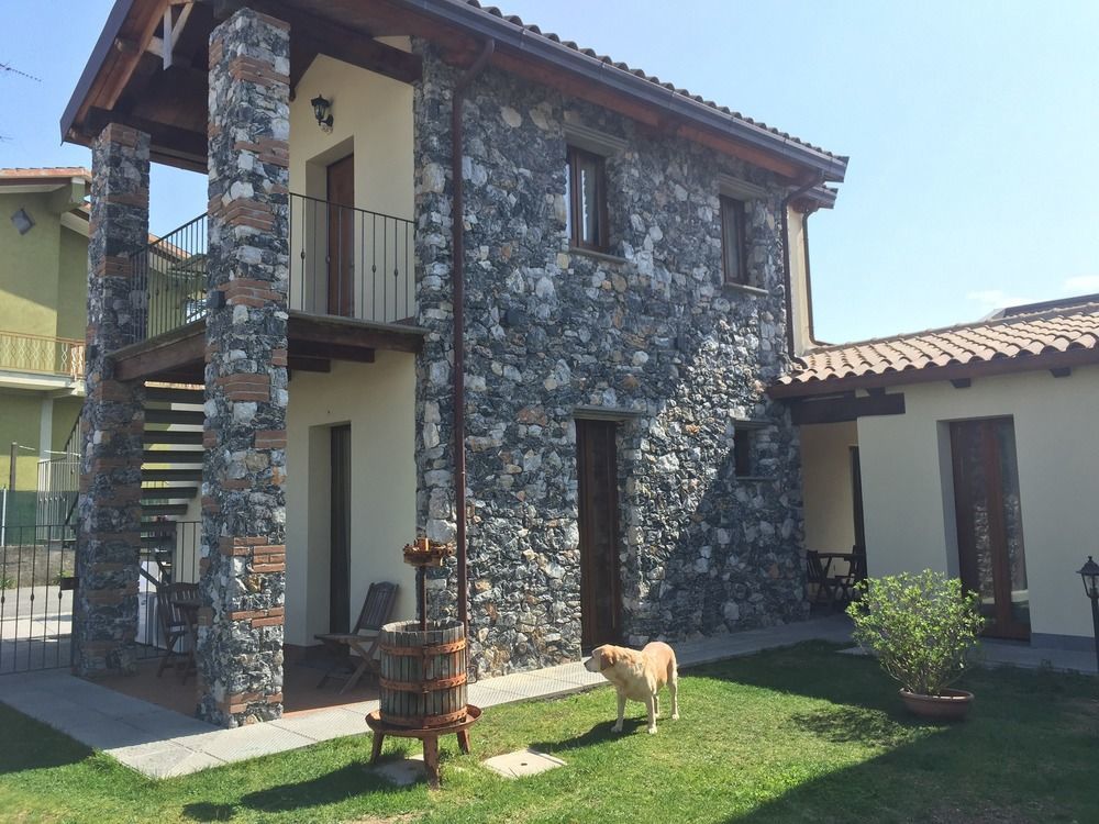 לינה וארוחת בוקר סנטו סטפאנו די מאגרה Il Casale Del Giglio מראה חיצוני תמונה